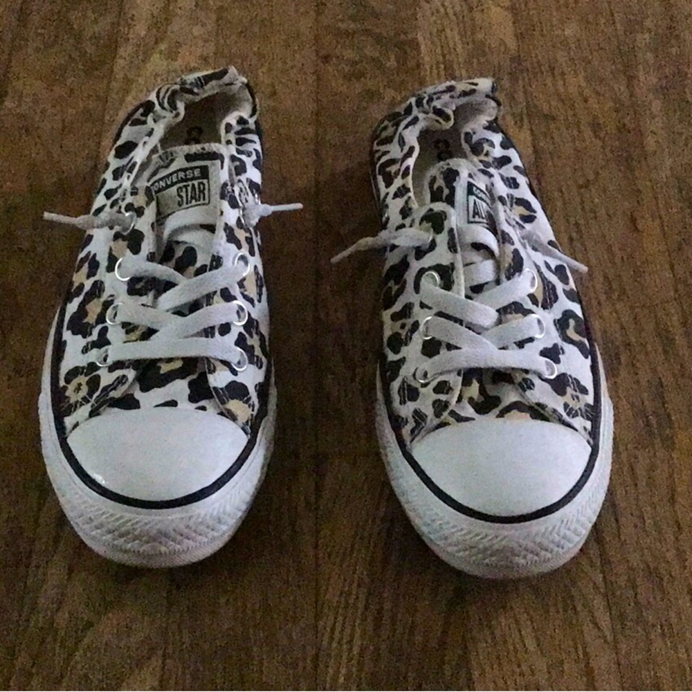 Converse Slip On Sneakers Women’s Size 10/Men’s Size 8 Animal Print